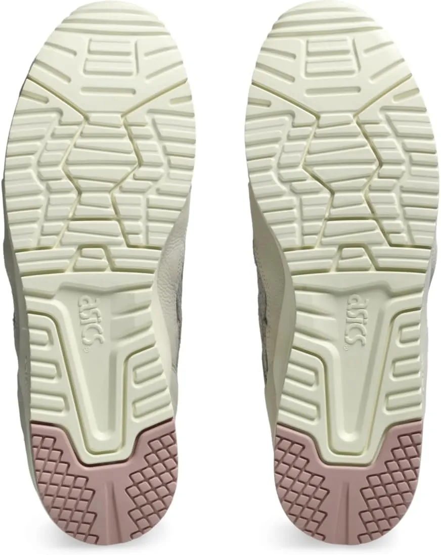 ASICS Women's Gel Lyte III Retro Running Shoe