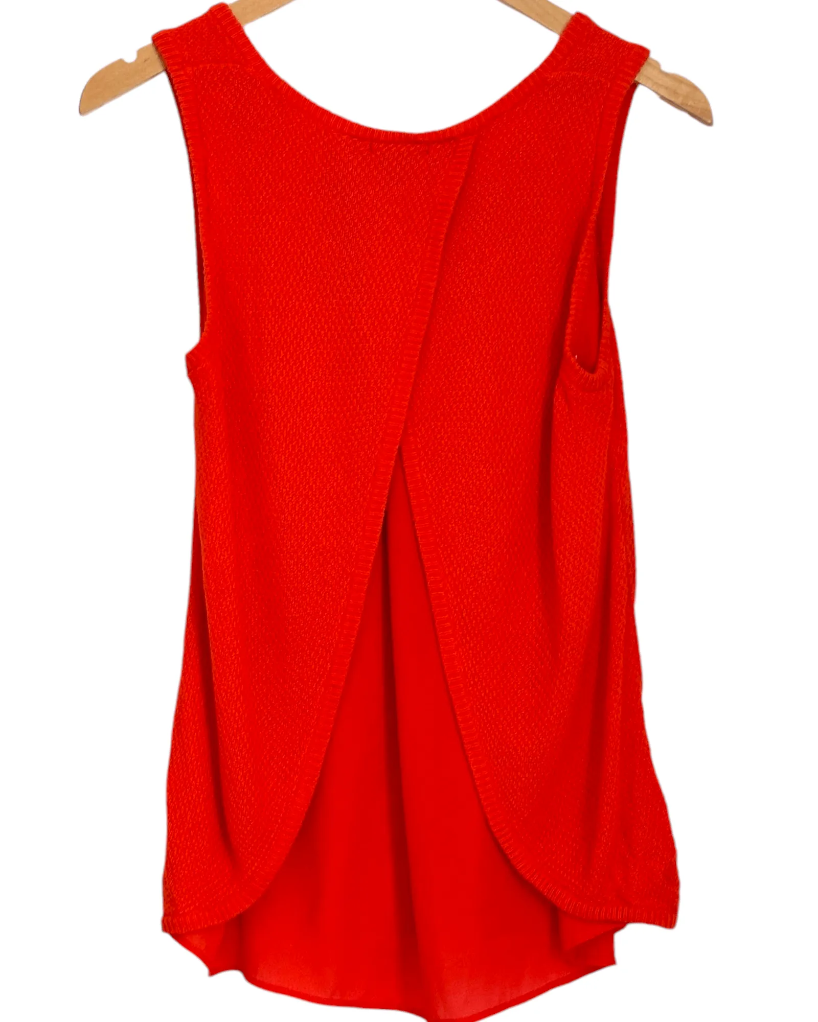 Bright Winter Grenadine Orange Cross-Back Sleeveless top