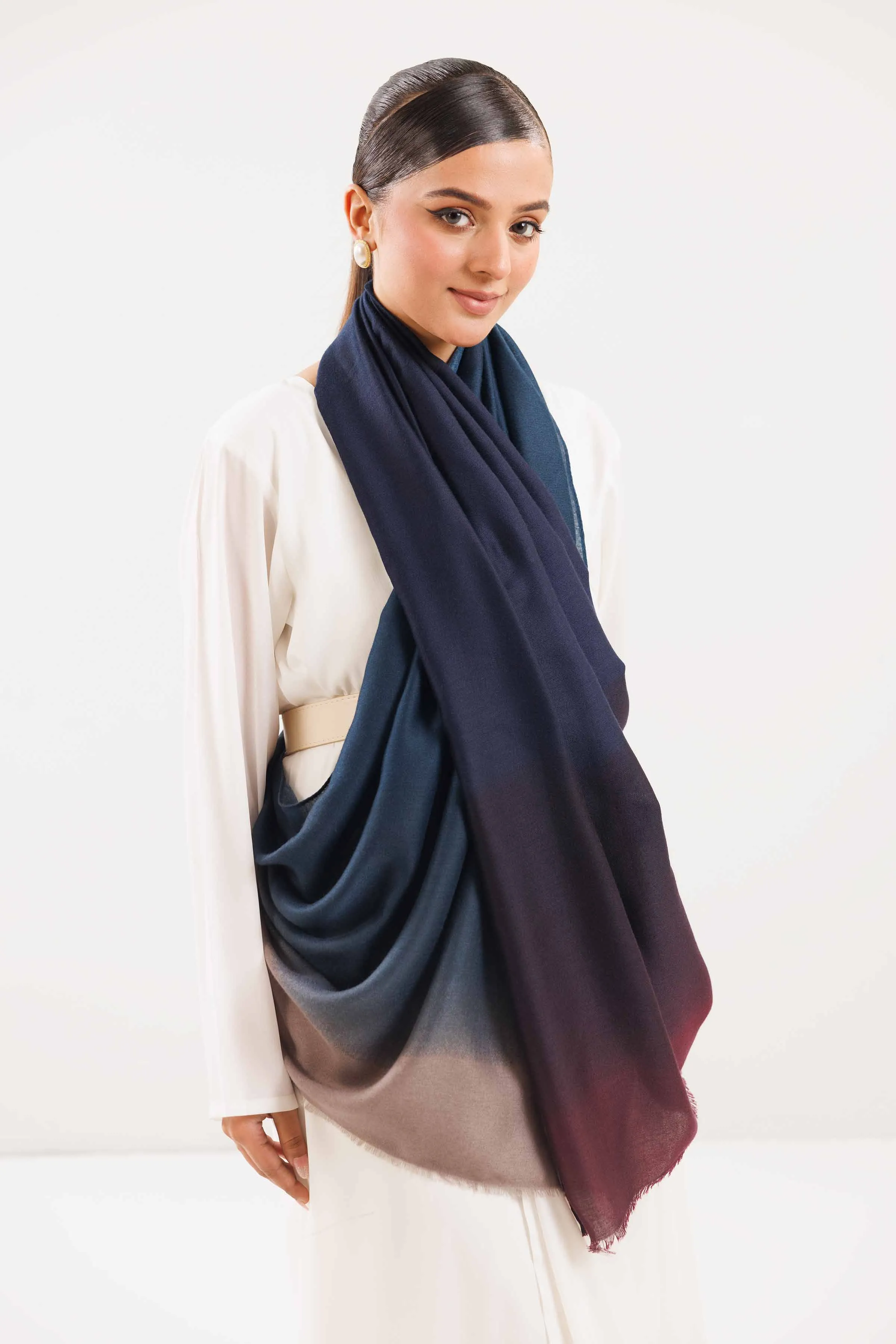 Coffee Women Shawl - 439502108