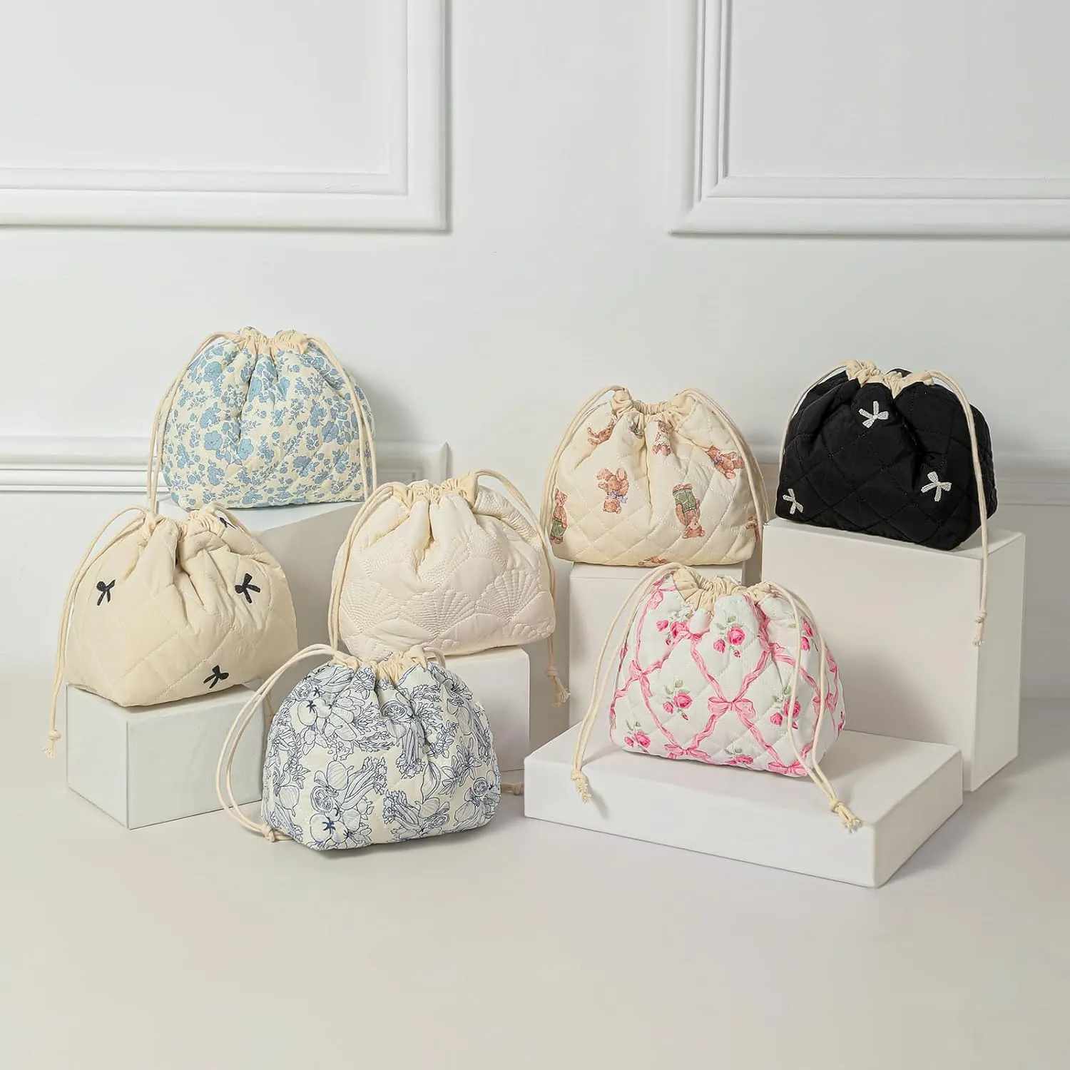 Cotton Quilted Drawstring Makeup Bag with Canvas Lining,Coquette Aesthetic Cute Travel Toiletry Bag,Drawstring Gift Bag for Women and Girls04White Bear