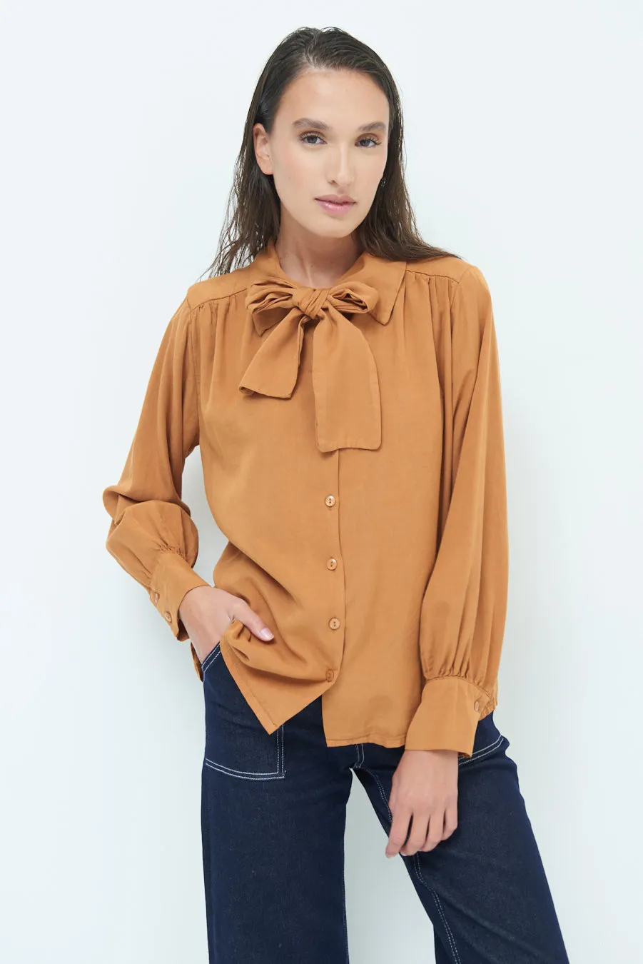 Elegant blouse with bow-tie detail wholesale