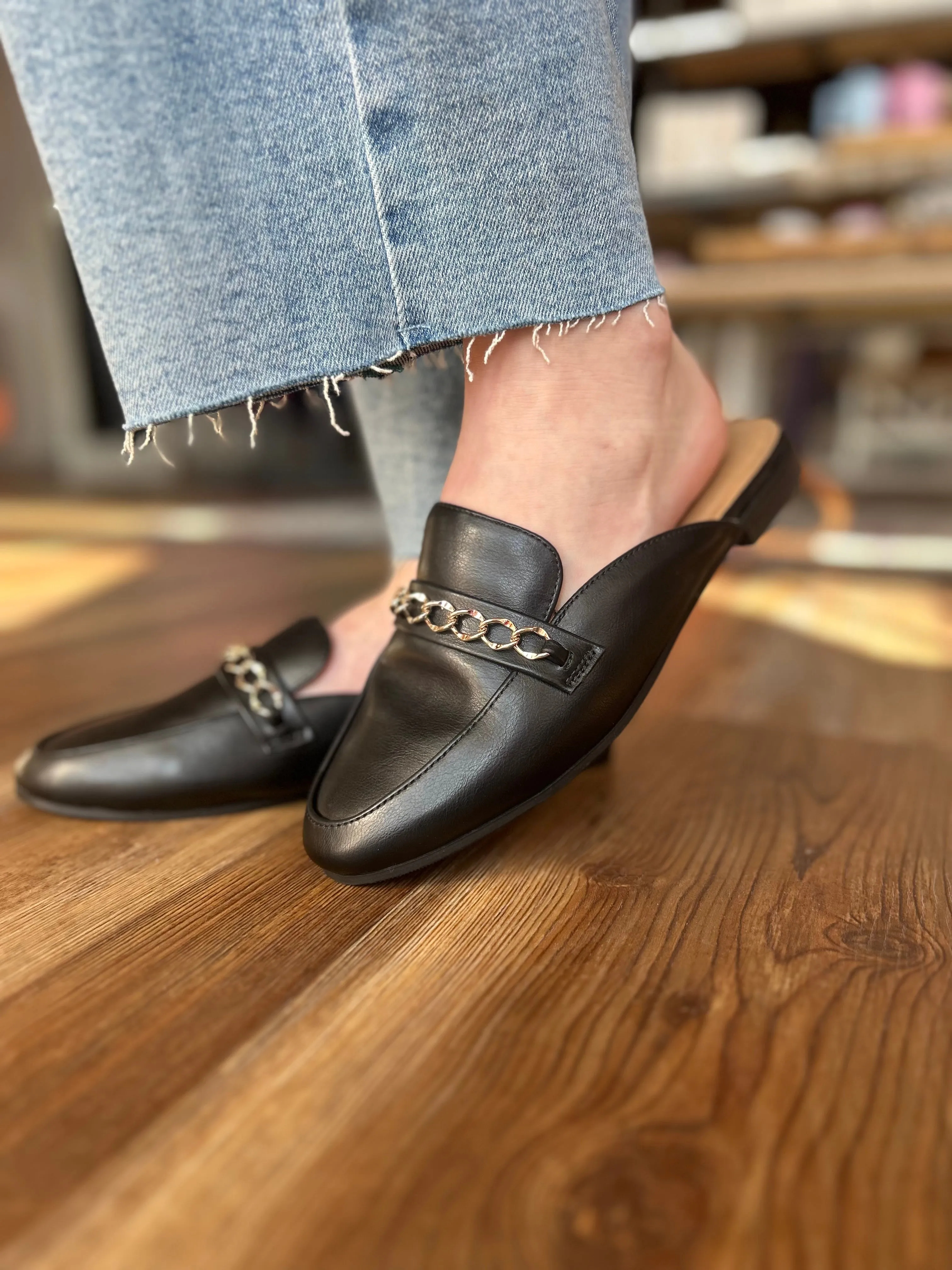Evander Loafer Mule