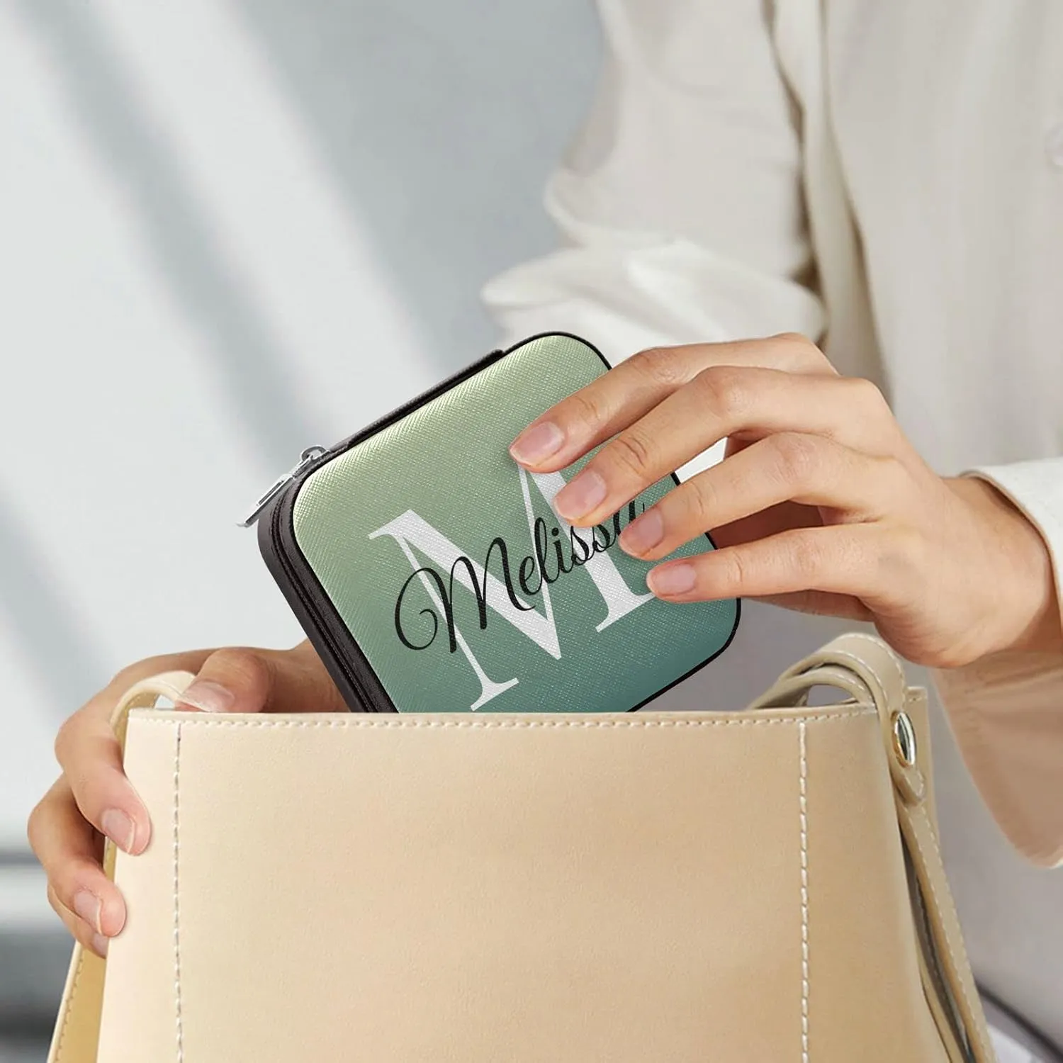 Green Gradient Custom Travel Jewelry Case PU Leather Personalized Portable Jewelry Box Travel Jewelry Organizer Small Jewelry Box for Ring Necklace Bracelet Earring Display Box Holder for Women