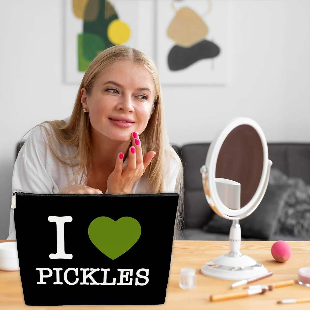 JioJio Chan Pickle Lover Gifts Makeup Bag for Women, I Love Pickles PU Leather Makeup Cosmetic Bag for Purse, Pickle Gifts for Pickle Lovers, Pickle Stuff, Gifts for Pickle Lovers Makeup Pouch