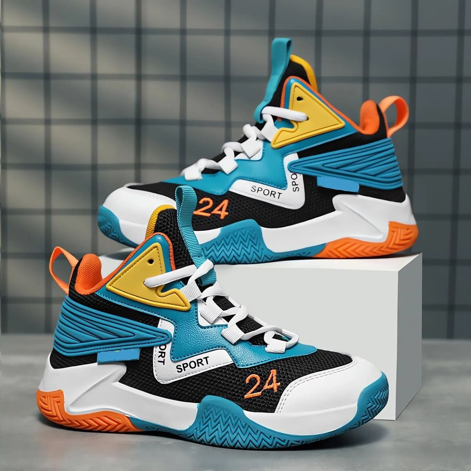 Kids Boys Basketball Shoes Lightweight Casual Sneakers Athletic Tennis Running Walking Shoe