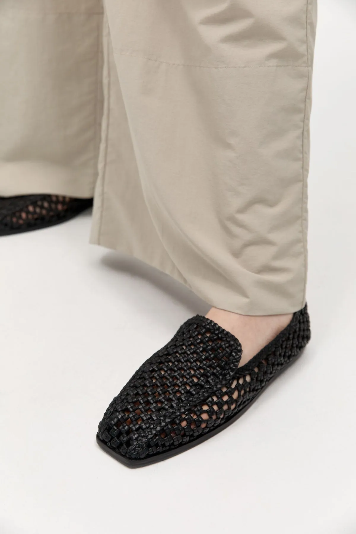 MACRAME LOAFER - BLACK