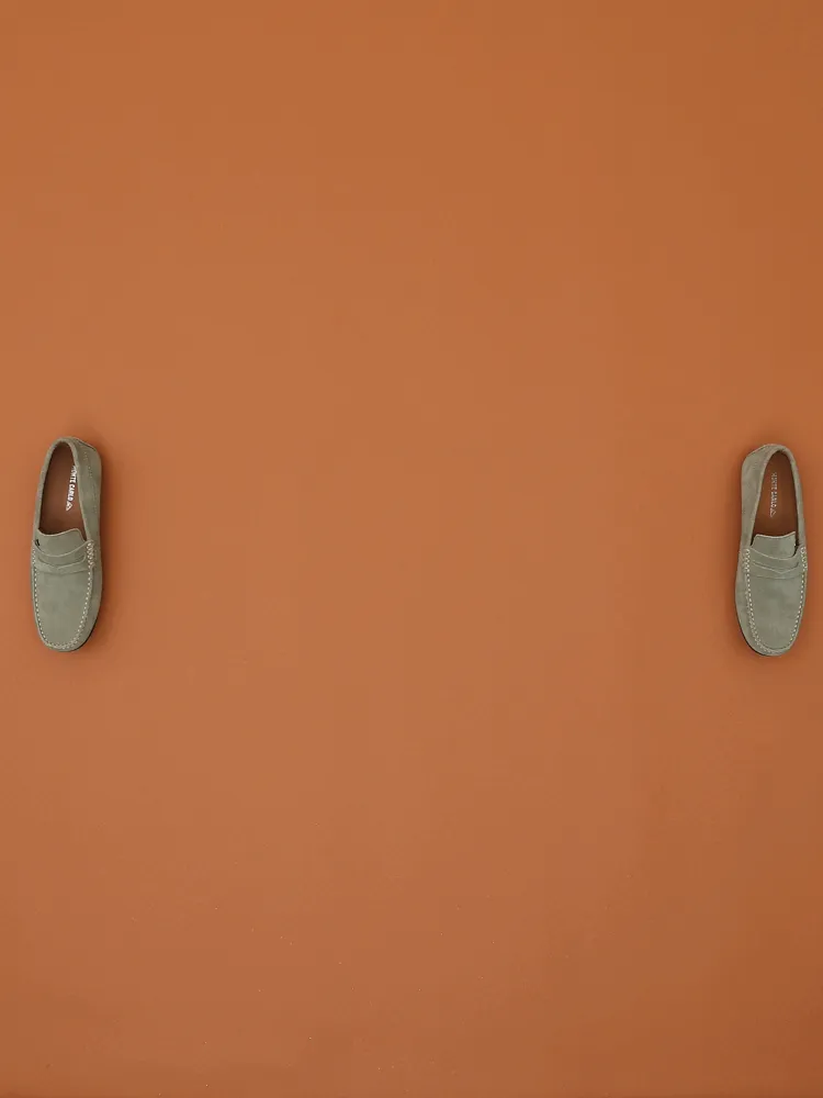 Men Grey Slip-On Genuine Leather Loafer