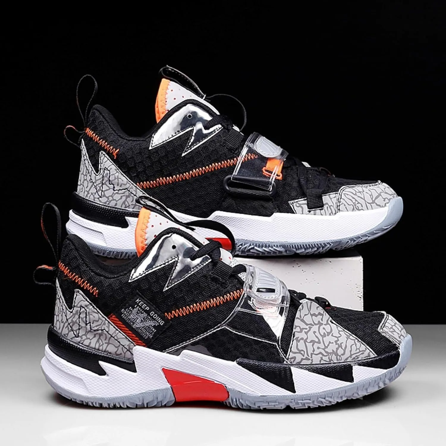 Men's Breathable Mesh Basketball Shoes Lightweight Anti Slip Sports Shoes Shock-Absorbing Running Boots