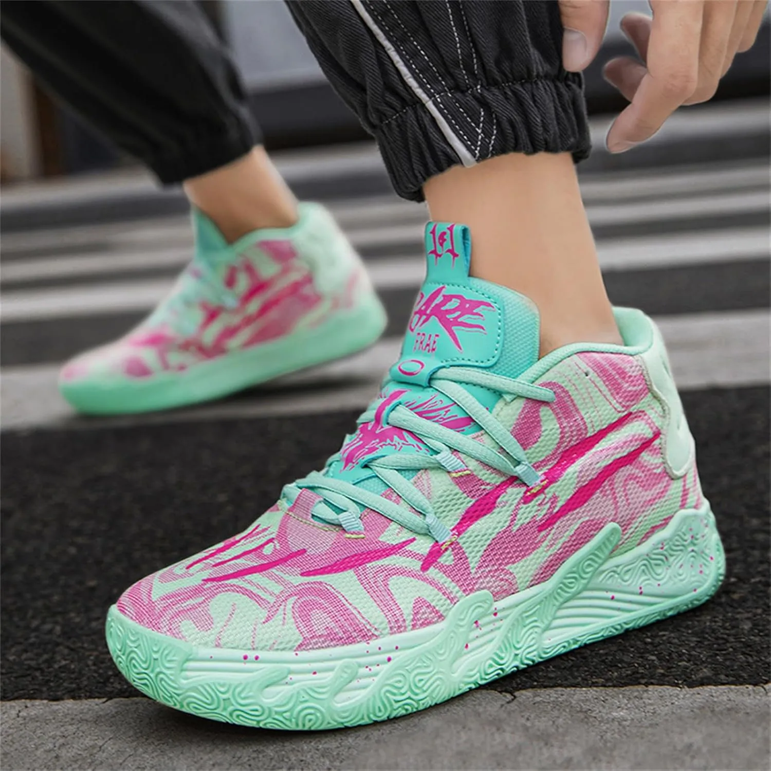 Men's Lace Up High Top Basketball Shoes Chinese Style Breathable Non Slip Outdoor Sneakers Cushioning Workout Shoes for Fitness Training Athletic