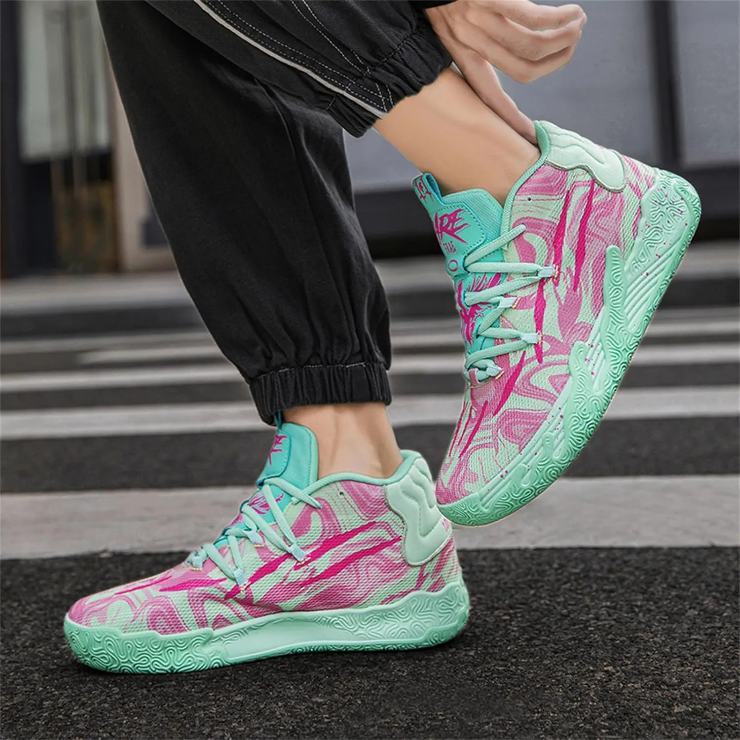 Men's Lace Up High Top Basketball Shoes Chinese Style Breathable Non Slip Outdoor Sneakers Cushioning Workout Shoes for Fitness Training Athletic
