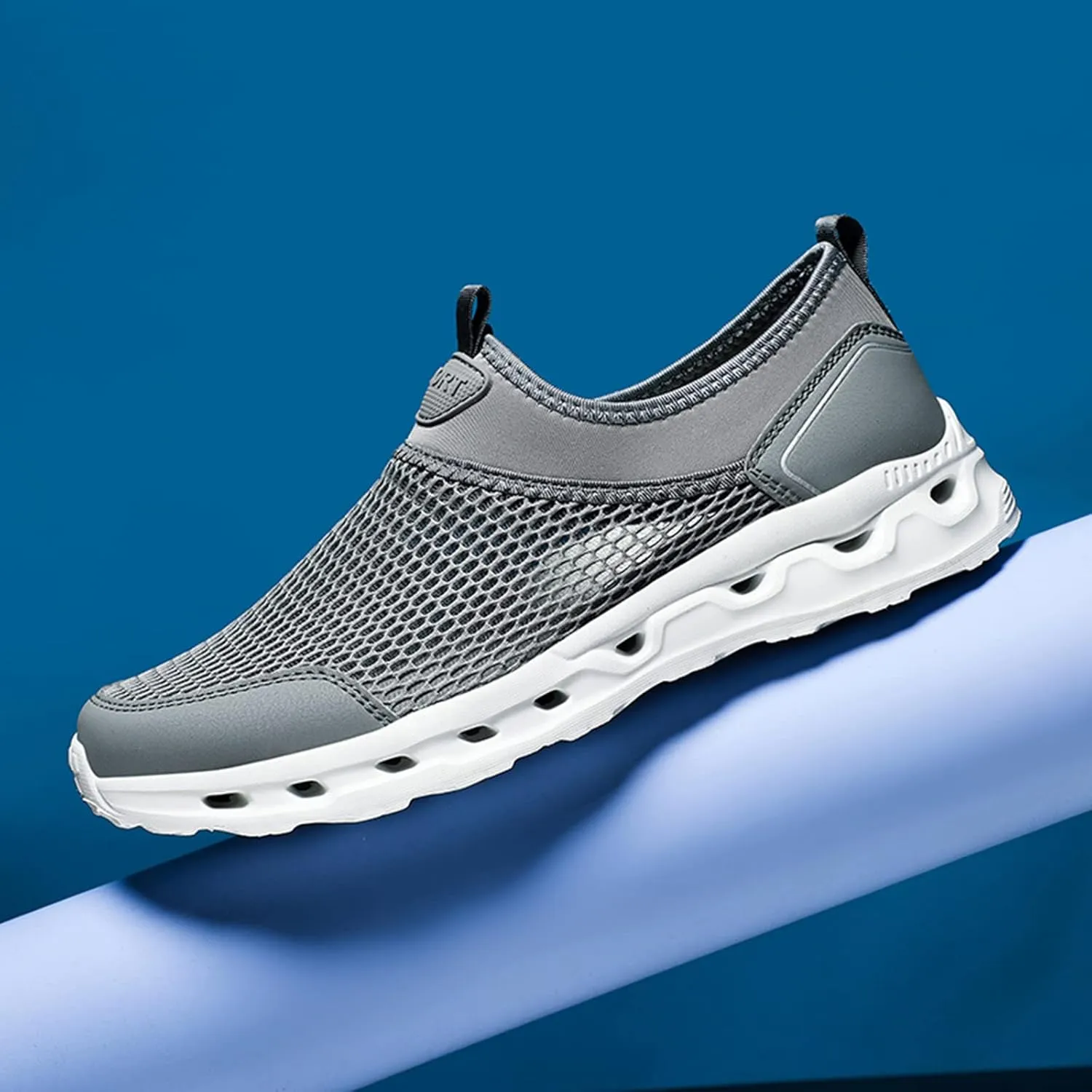 Versatile & Casual Sneaker Couple Sports Shoes Spring and Summer New Pattern Fashion Simple Mesh Breathable Comfortable