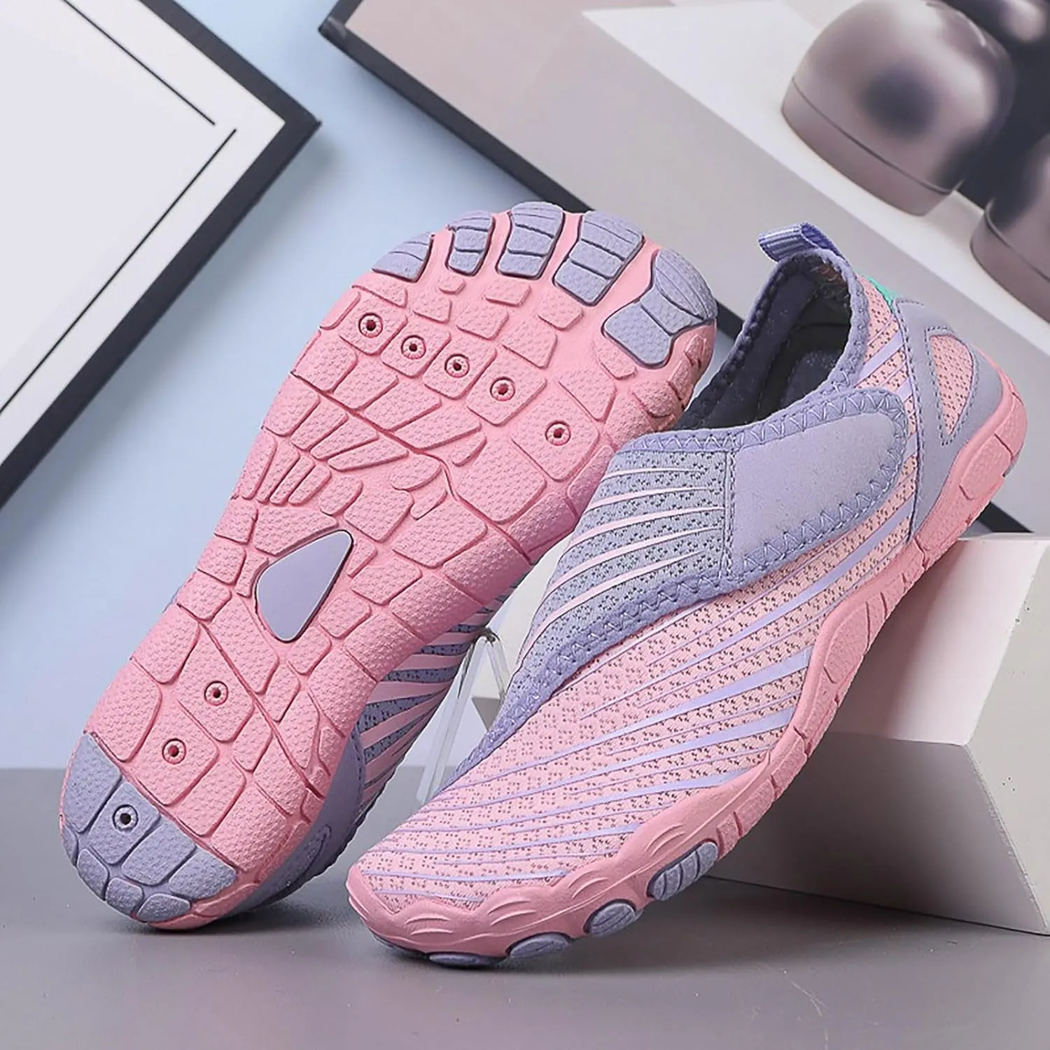 Water Shoes for Men and Women Swim Beach Barefoot Shoes Quick Drying Outdoor Wading Shoe for Pool Diving Boating