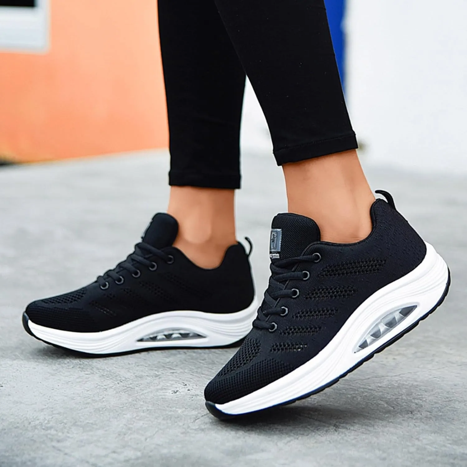 Women's Slip on Walking Shoes Non Slip Lightweight Casual Breathable Tennis Shoes Outdoor Casual Fitness Shoe